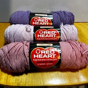 Red Heart 3.5oz Yarn Lot 3 Skeins Lavender Orchid Pale Rose Vintage 4 Ply Wintuk
